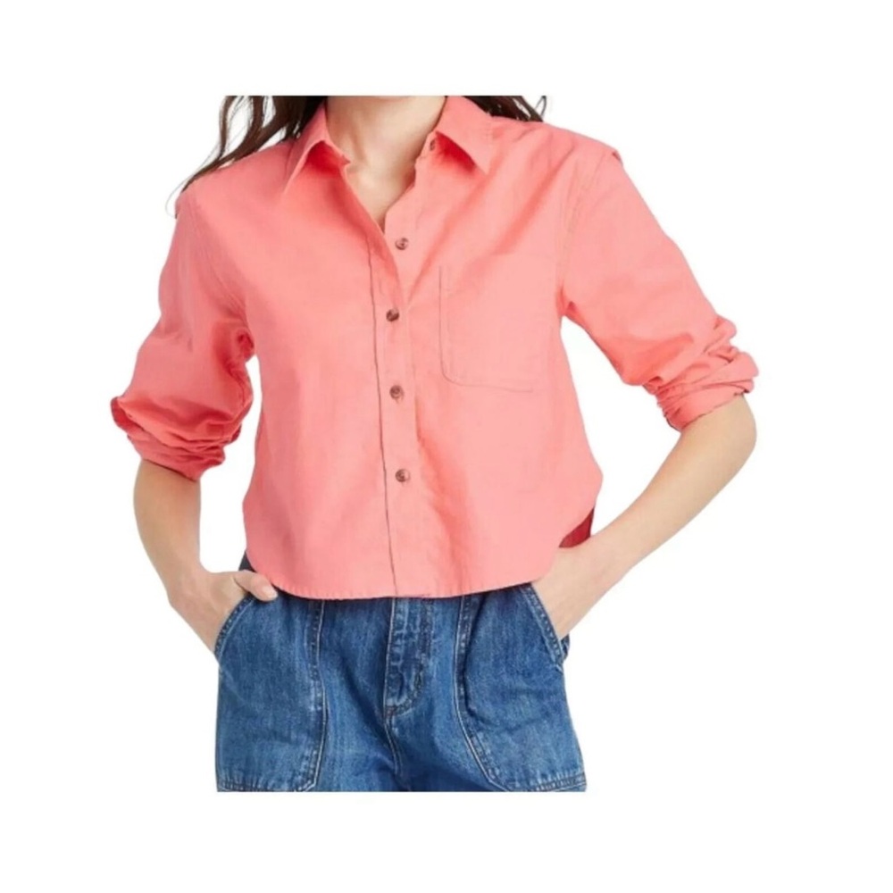 NWT Universal Thread Button down cropped shirt